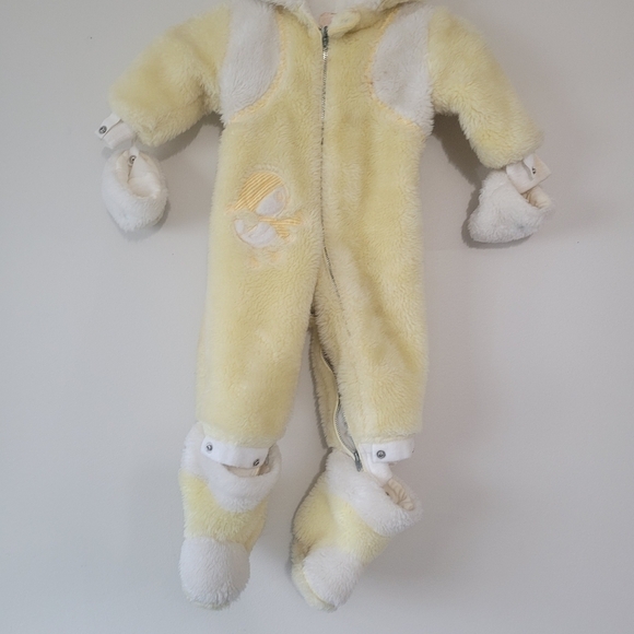 Vintage  Yellow and white baby bear snowsuit 18-24months made in Canada - Picture 11 of 16